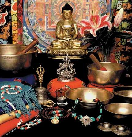 Le campane tibetane sono uno strumento misterioso nella terapia del suono